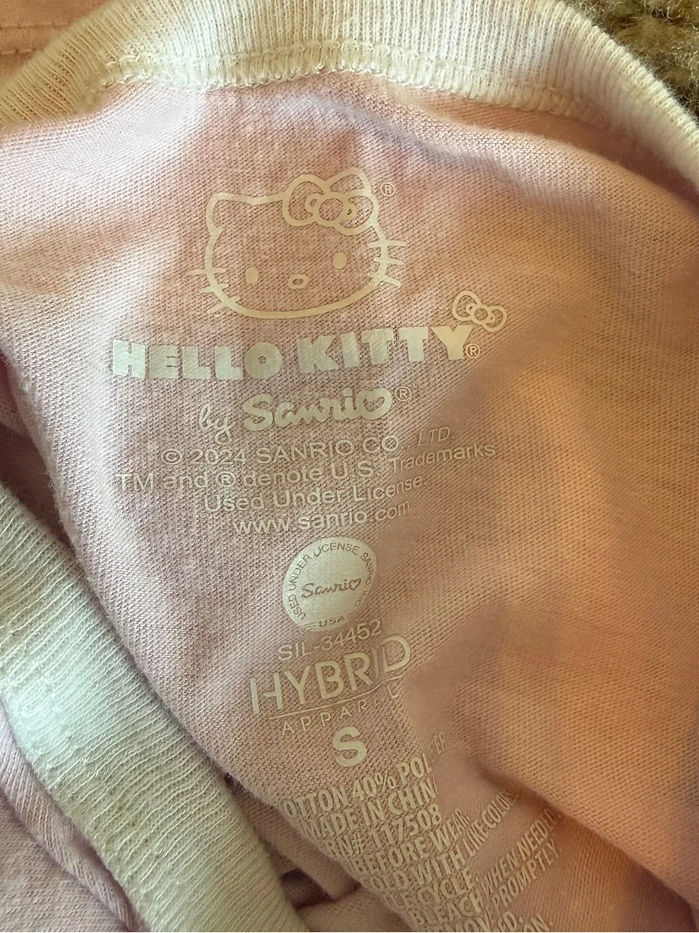 Hello Kitty Pink Graphic 'Shine' Short Sleeve Tee